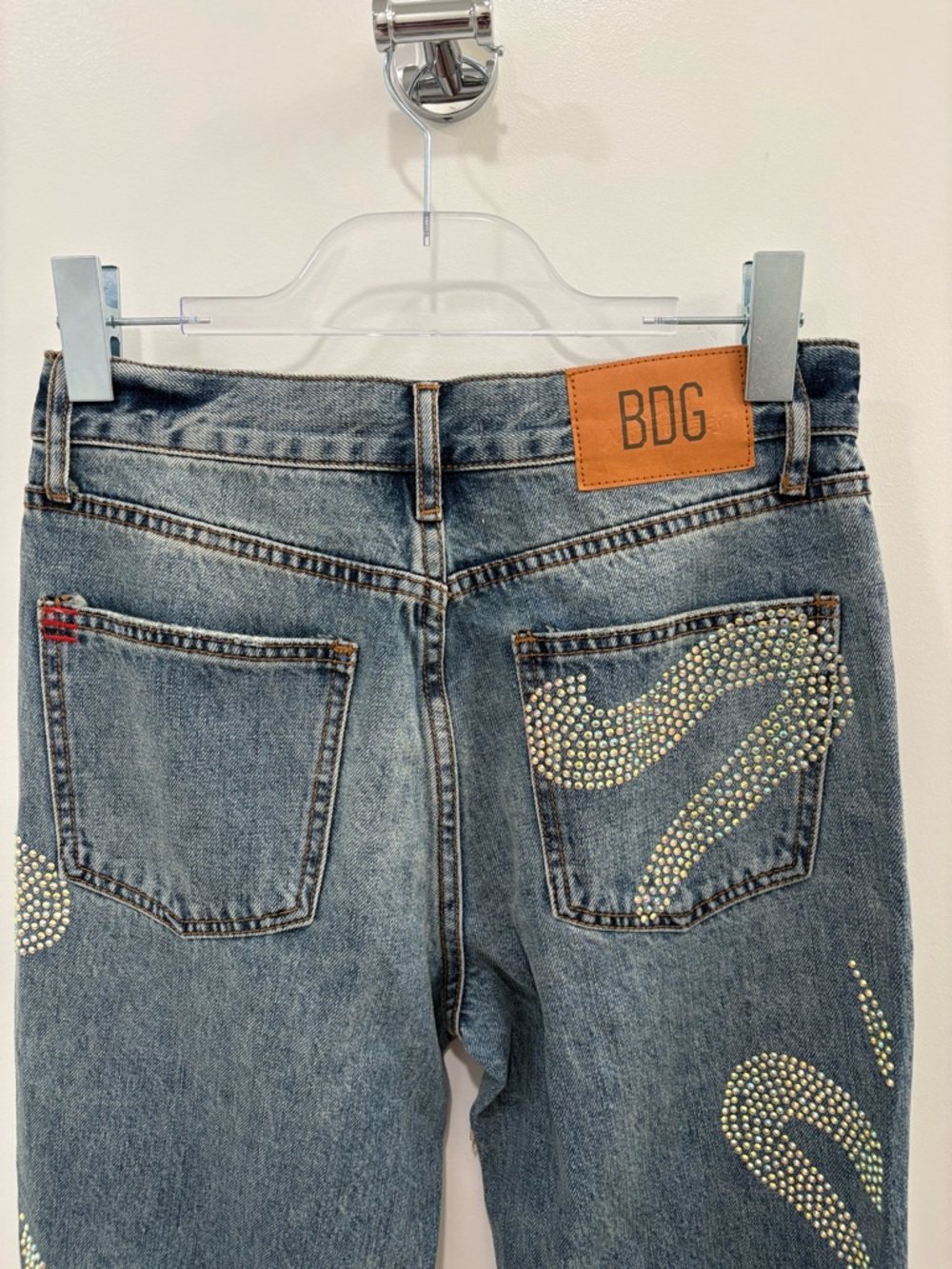 BDG Mid-rise 90s Bootcut Iridescent Rhinestone Snake Embellished Jeans Size 27 - Picture 10 of 16